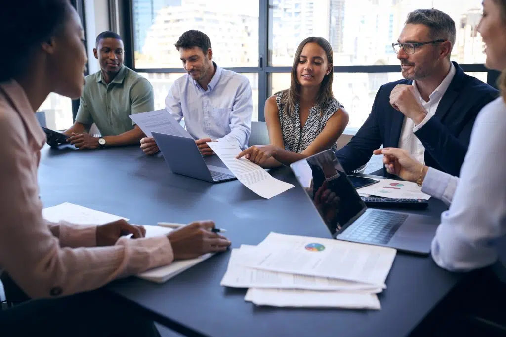 The Complete Guide to Nonprofit Board Financial Reports - araize.com